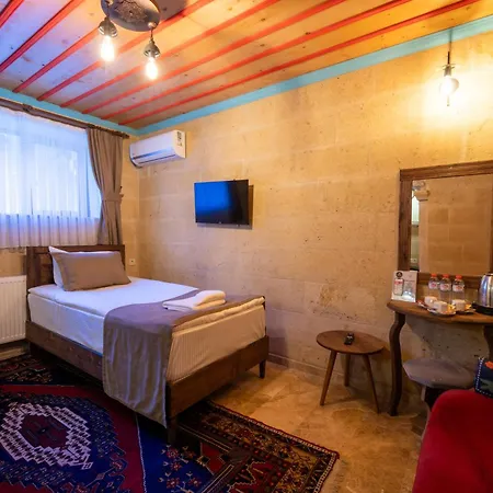 Hotel Rustic Caves