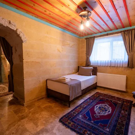 Hotel Rustic Caves