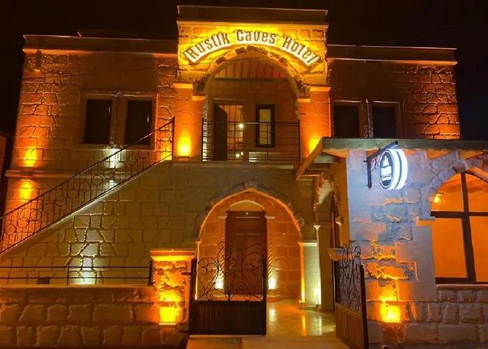 Rustic Caves Hotel *