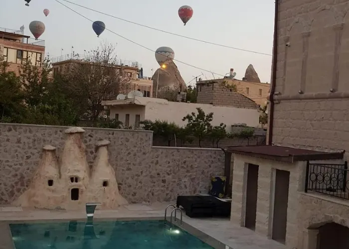 Rustic Caves * Goreme