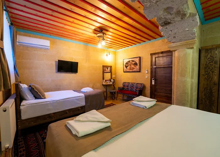 Rustic Caves Γκόρεμε