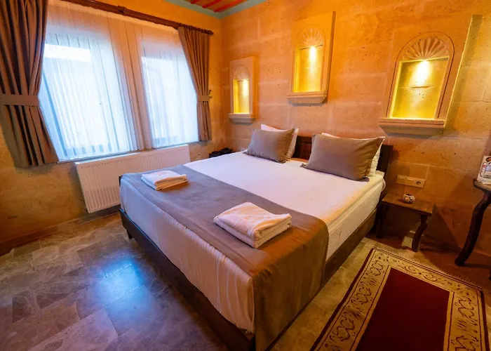 Rustic Caves * Γκόρεμε